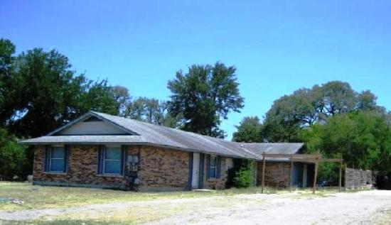  200 Liverpool Drive, Austin, TX photo