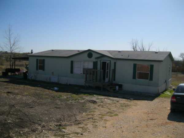  935 Grandview, San Marcos, TX photo