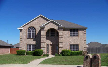  1623 Laurel Springs Ct, Desoto, TX photo