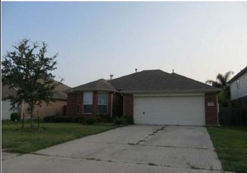  4903 Chase Wick Dr, Bacliff, TX photo
