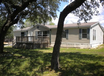  30 S Meadow Dr, Lytle, TX photo