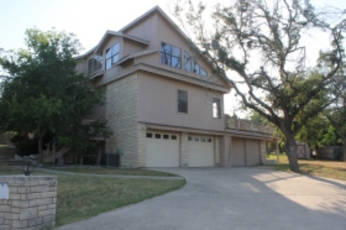  1914 Lakeview Drive, Harker Heights, TX photo