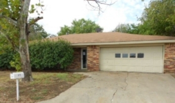  213 Alicia St, Bowie, TX photo