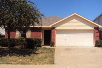  4944 Creek Ridge Tr, Fort Worth, TX photo