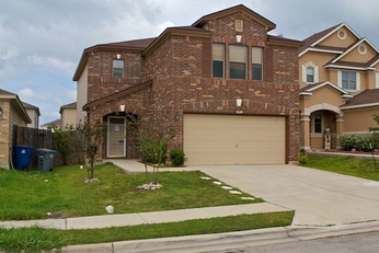  5620 Sunday Silence Dr, Del Valle, TX photo