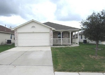  305 Millook Haven, Hutto, TX photo