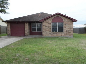  109 Draeger Dr, West Columbia, TX photo