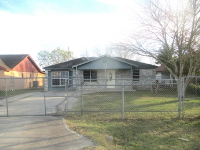 223 W Becerra St, Progreso, TX 78579