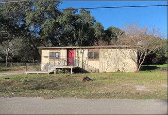  10616 W  Lakeview, Jonestown, TX photo