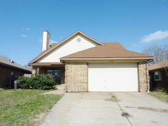  1516 Lincolnshire W, Fort Worth, TX photo