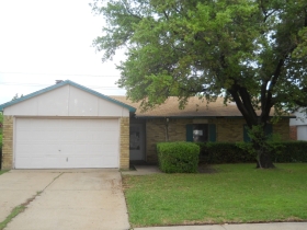 5533 Gates Dr, The Colony, TX photo