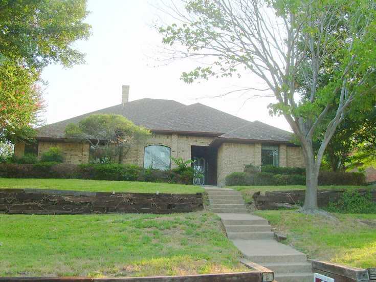  2014 Royal Crest Dr, Garland, Texas  photo