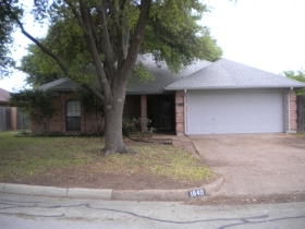  1840 Kings Canyon Cir, Fort Worth, TX photo