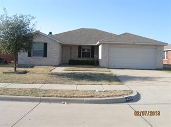  329 Indian Blanket Dr, Burleson, TX photo