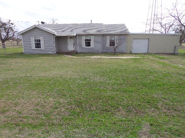  504 E Pace St, Frost, Texas  photo