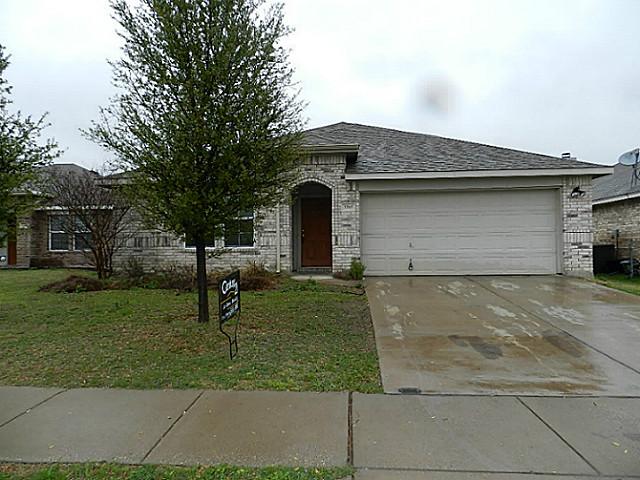  3305 Royal Crest Dr, Fort Worth, Texas  photo