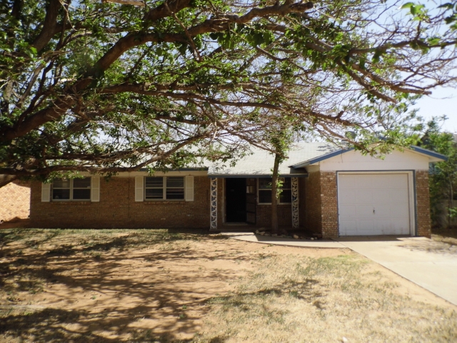  1209 Adrian St, Lubbock, TX photo