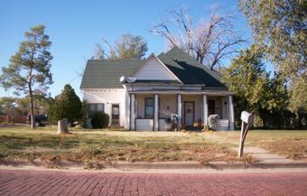  410 West 3rd Street, Hereford, TX photo