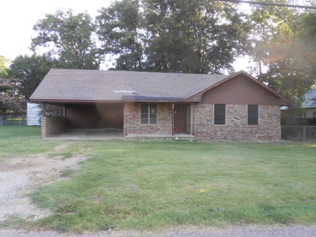  311 East Hughes St, Collinsville, TX photo