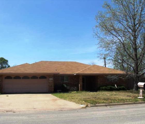  1302 Rodgers Dr South, Graham, TX photo