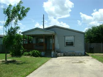  1703 Briarbrook Drive, Brookshire, TX photo