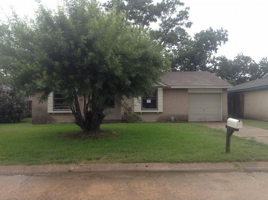  735 Deercrest St, Channelview, TX photo