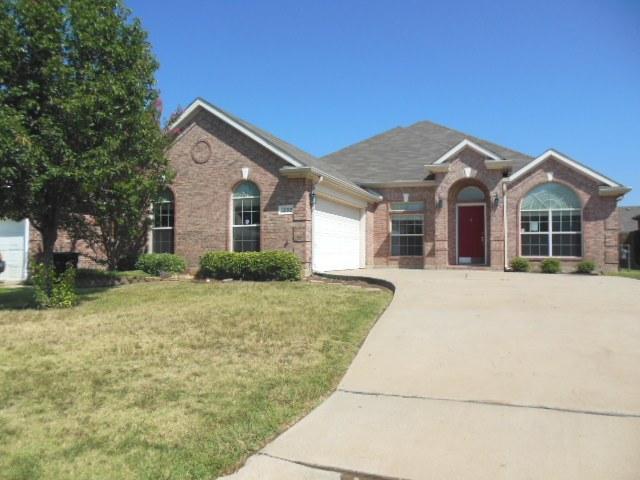  5332 Rolling Meadows Drive, Fort Worth, TX photo