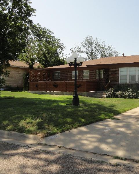  1602 SILAS STREET, Sweetwater, TX photo