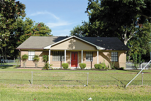  7017 2ND ST, Hitchcock, TX photo