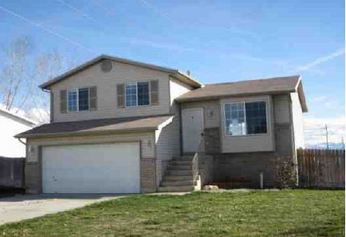  46 E 2450 South, Clearfield, UT photo