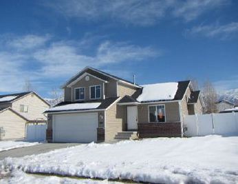  866 N Fox Run Drive, Tooele, UT photo