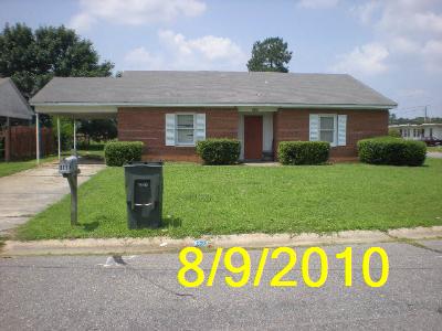  905 Doll St, Fayetteville, NC photo