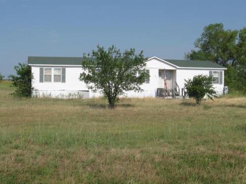  465 COUNTY ROAD 2133, Valley View, TX photo