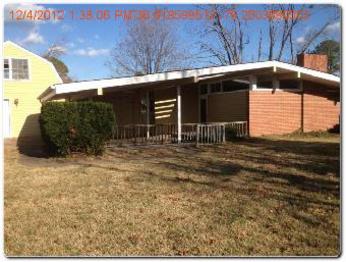  8000 Camellia Road, Norfolk, VA photo