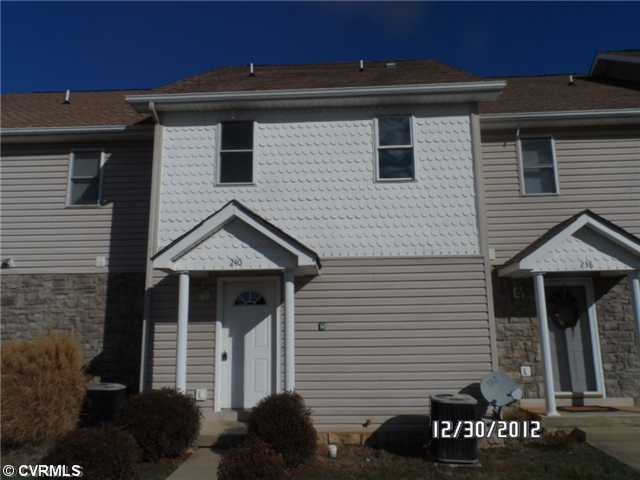  240 Lake Front Dr, Mineral, Virginia  photo