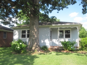  1518 Wood Ave, Chesapeake, VA photo