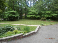  9400 Waterfall Cove Dr, Chesterfield, Virginia 5236806