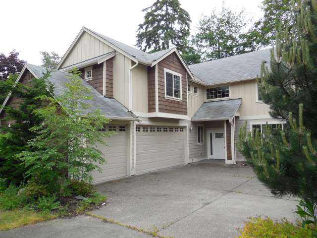  16444 Sylvester Road SW, Burien, WA photo