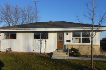  2701 Loraine Ave, Racine, WI photo