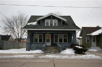  1306 Madison St, Two Rivers, WI 4452980
