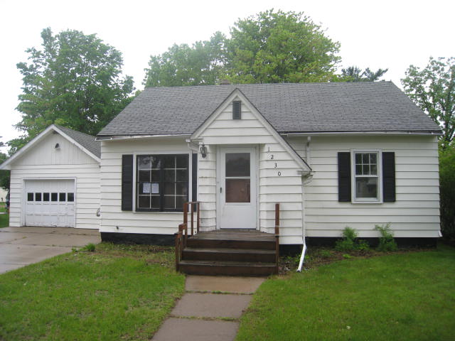  1230 S 7th Ave, Wausau, WI photo