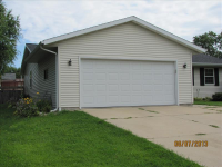  1406 Commonwealth Dr, Fort Atkinson, WI 6036451