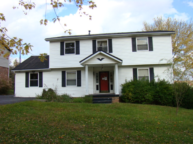  140 Ridgepark Dr, Beckley, WV photo