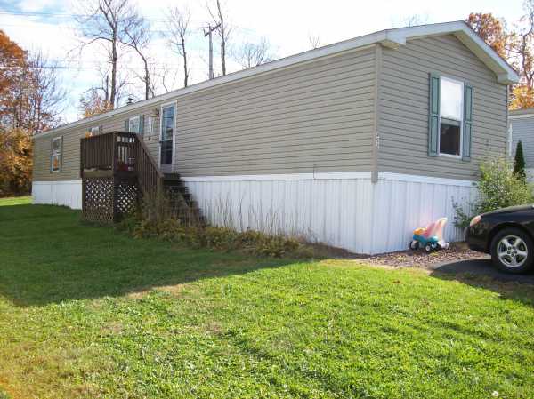  492 Fancy Filly Circle, Martinsburg, WV photo
