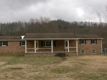  1543 Coal River Rd, Glen Daniel, WV photo