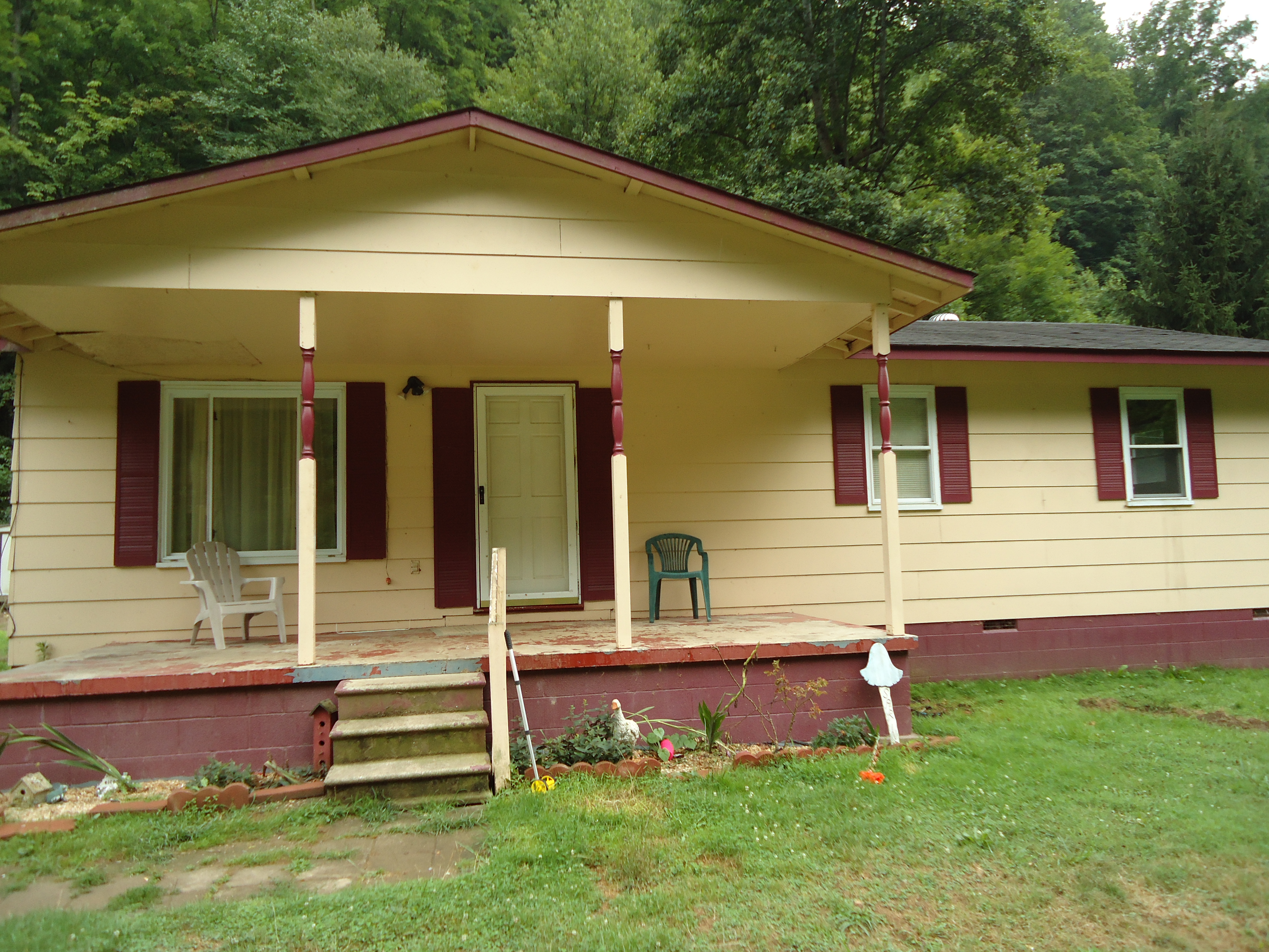  5364 Huff Creek Rd # 507, Cyclone, West Virginia  photo