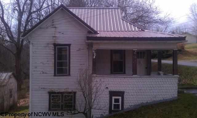  625 E Main St, West Milford, West Virginia  photo