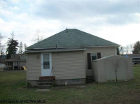  110 Marshall Ave, Lumberport, West Virginia 4683210