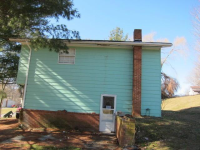  4 Walnut Ln, Union, West Virginia 4683227