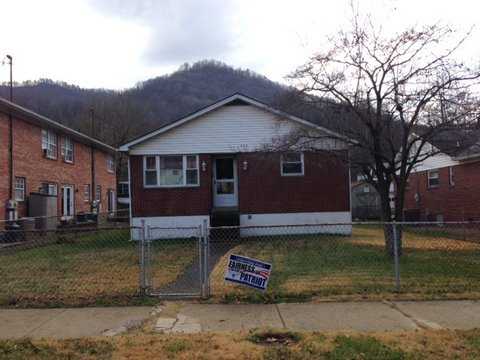  404 Pratt Avenue, Pratt, West Virginia  photo